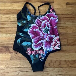 Kona Sol Floral One-Piece Swimsuit Sz M